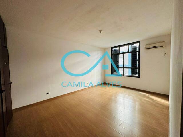 #0005 - Apartamento para Venda em Santos - SP