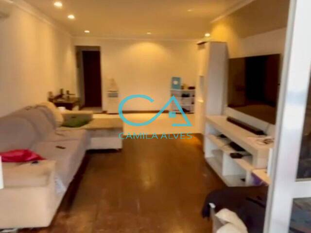 #0044 - Apartamento para Venda em Santos - SP