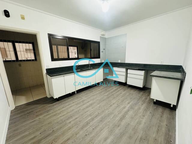 #0076 - Apartamento para Venda em Santos - SP