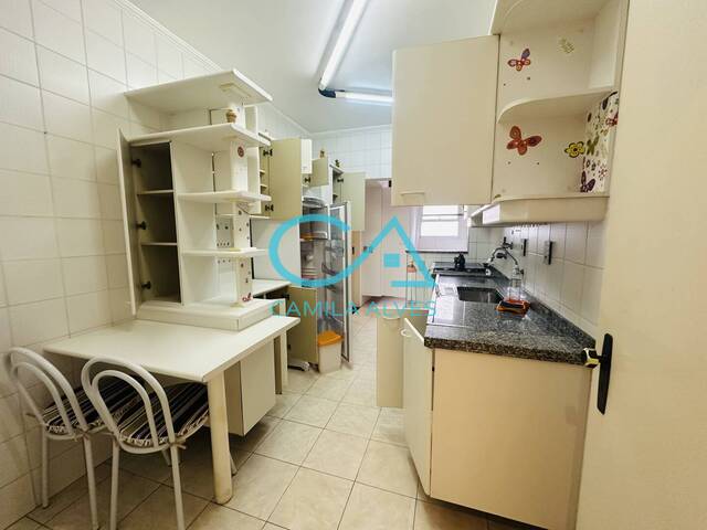 #0082 - Apartamento para Venda em Santos - SP