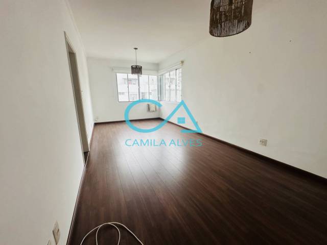 #077 - Apartamento para Venda em Santos - SP