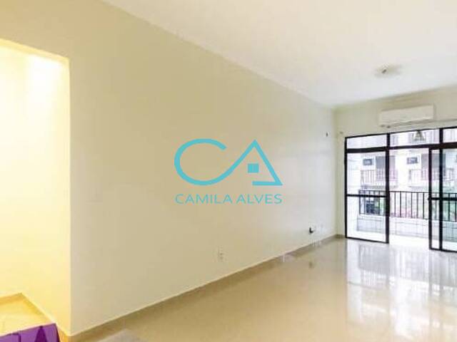 #109 - Apartamento para Venda em Santos - SP