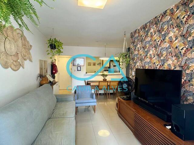 #112 - Apartamento para Venda em Santos - SP