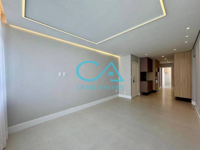 #125 - Apartamento para Venda em Santos - SP