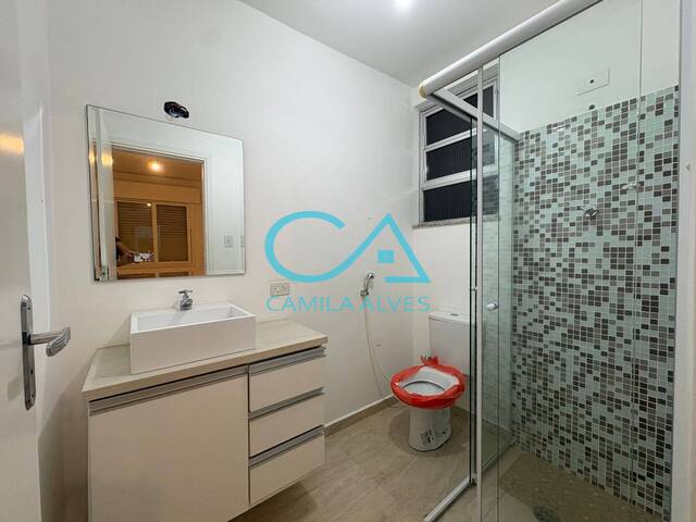 #142 - Apartamento para Venda em Santos - SP