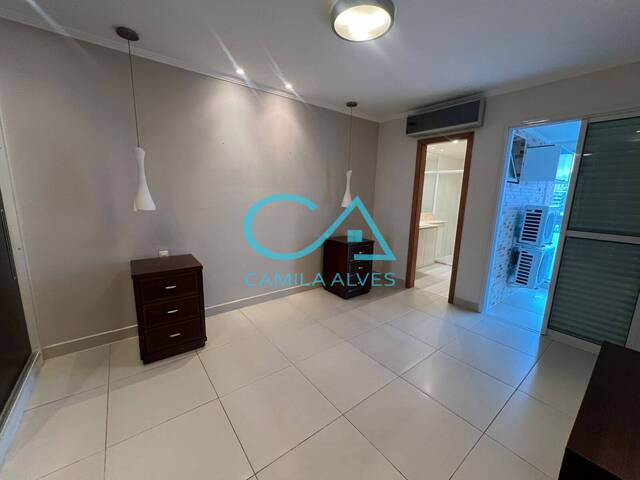 Apartamento para Venda em Santos - 4