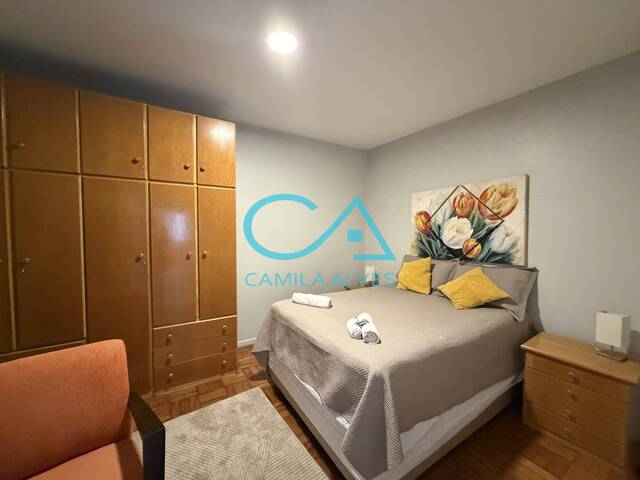#165 - Apartamento para Venda em Santos - SP
