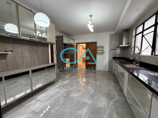#168 - Apartamento para Venda em Santos - SP