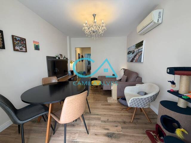 Apartamento para Venda em Santos - 2